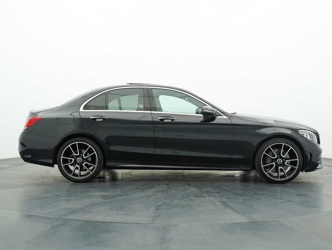 used 2019 Mercedes-Benz C 300 (CKD) 2.0