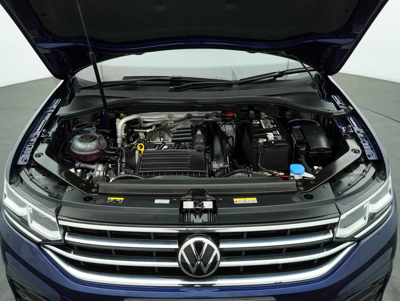 terpakai 2022 Volkswagen Tiguan Allspace Life 1.4