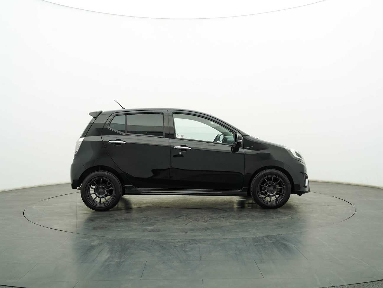 terpakai 2018 Perodua AXIA SE 1.0