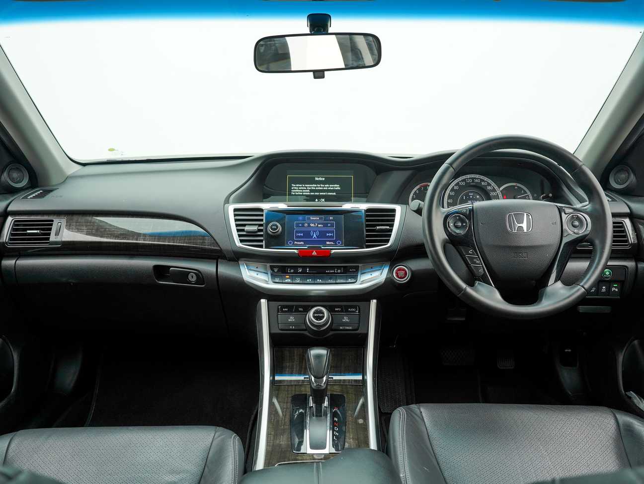 terpakai 2016 Honda Accord i-VTEC VTi-L 2.0