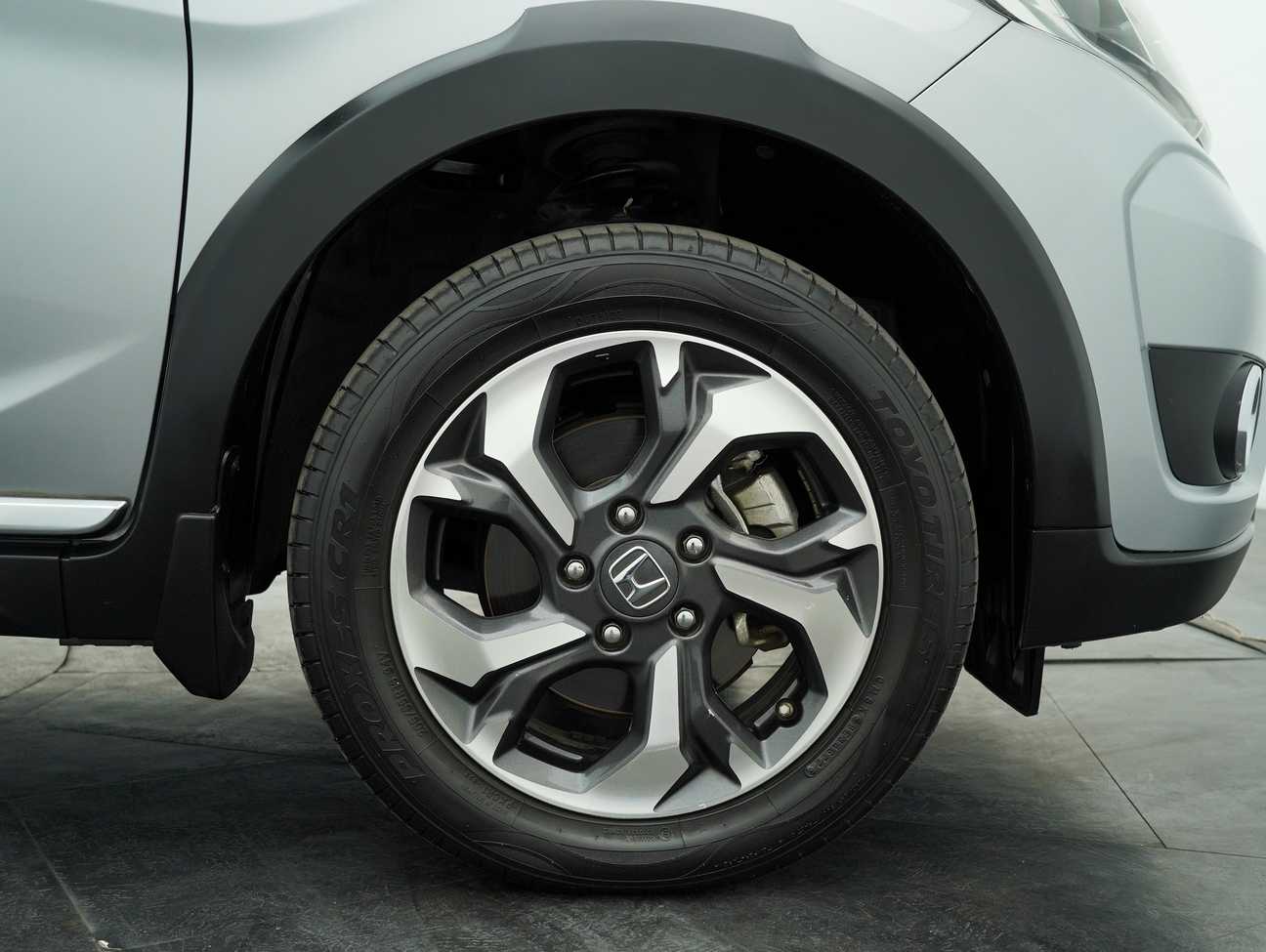 used 2019 Honda BR-V V 1.5