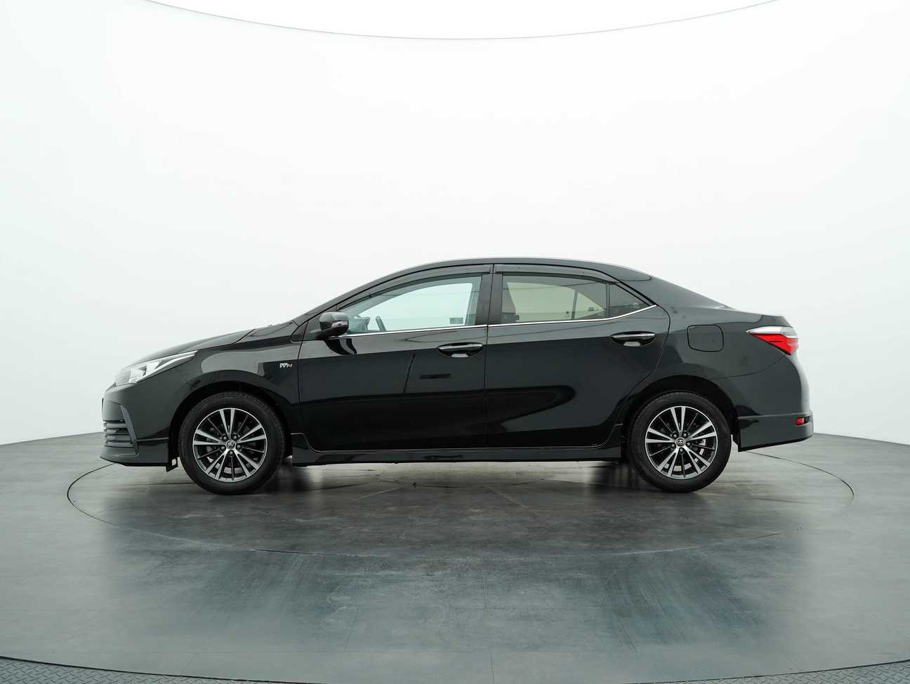 used 2018 Toyota Corolla Altis G 1.8