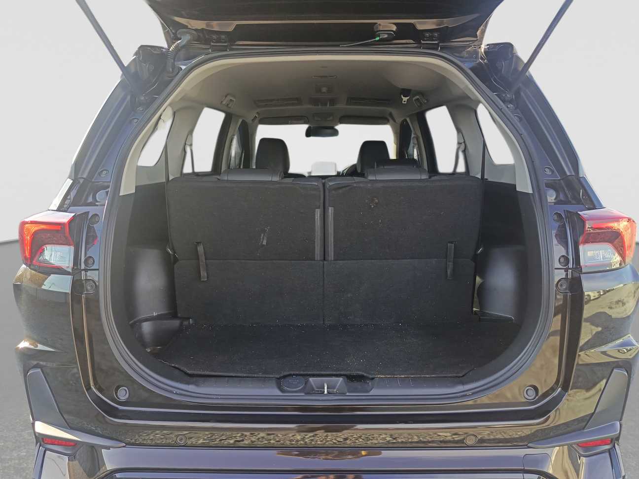 terpakai 2023 Perodua Alza AV 1.5