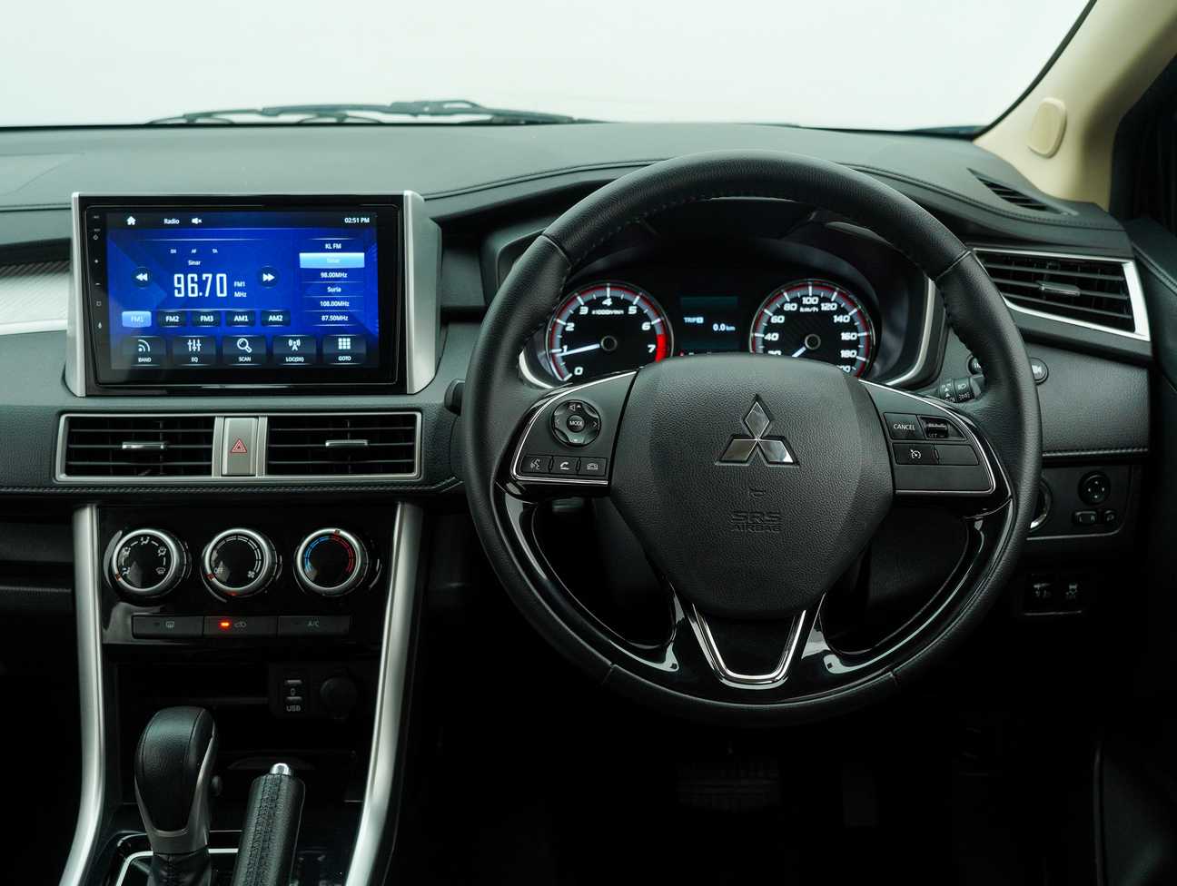 terpakai 2022 Mitsubishi Xpander  1.5