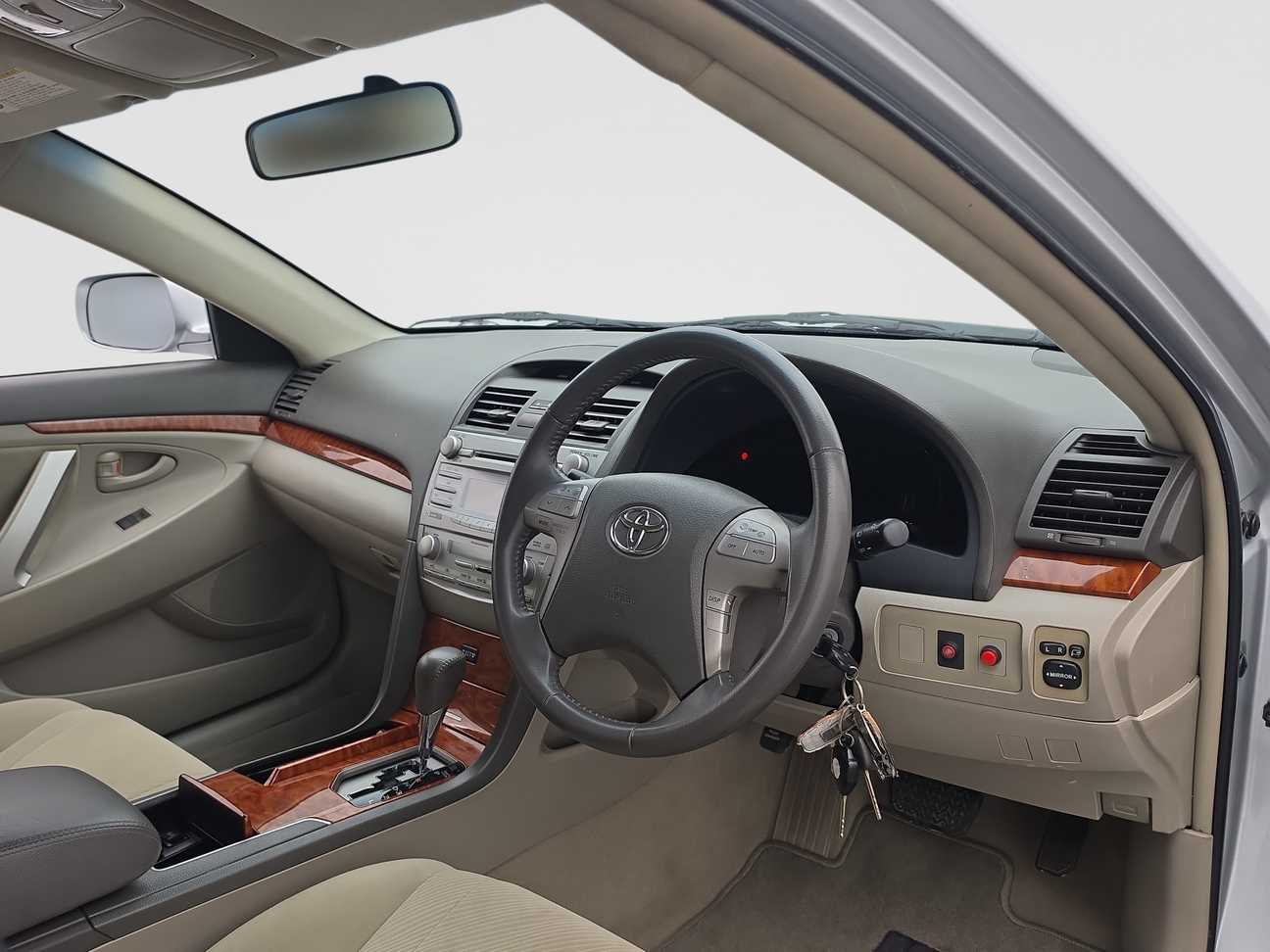 used 2011 Toyota Camry E 2.0