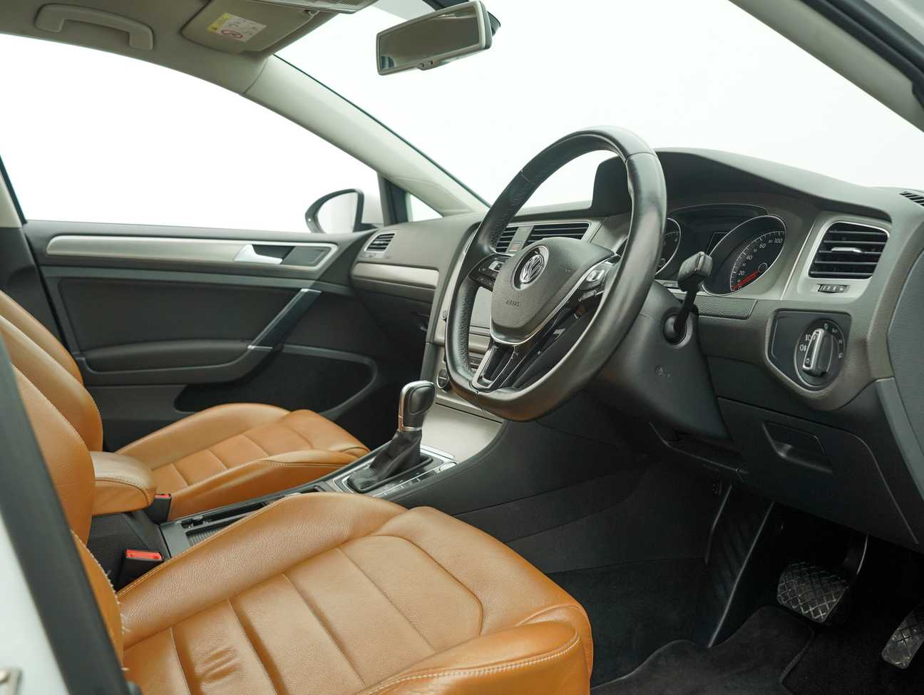 used 2016 Volkswagen Golf TSI Highline 1.4