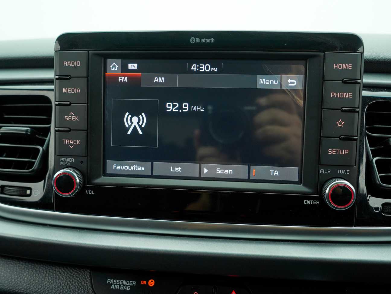 terpakai 2018 Kia Rio  1.4