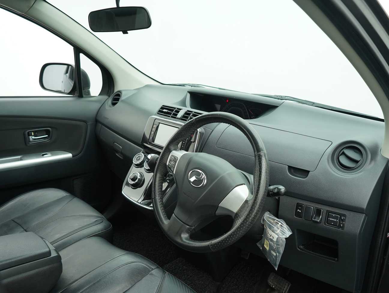 terpakai 2018 Perodua Alza Advance 1.5