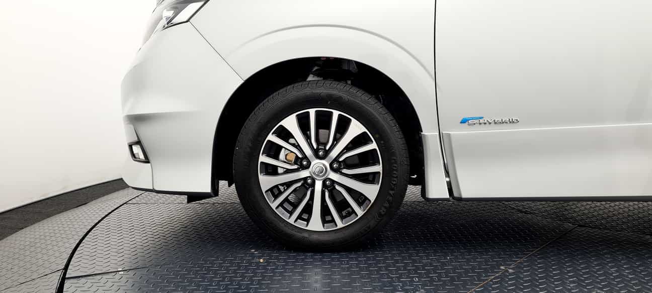 used 2021 Nissan SERENA S-HYBRID HIGH-WAY STAR (CKD) 2.0