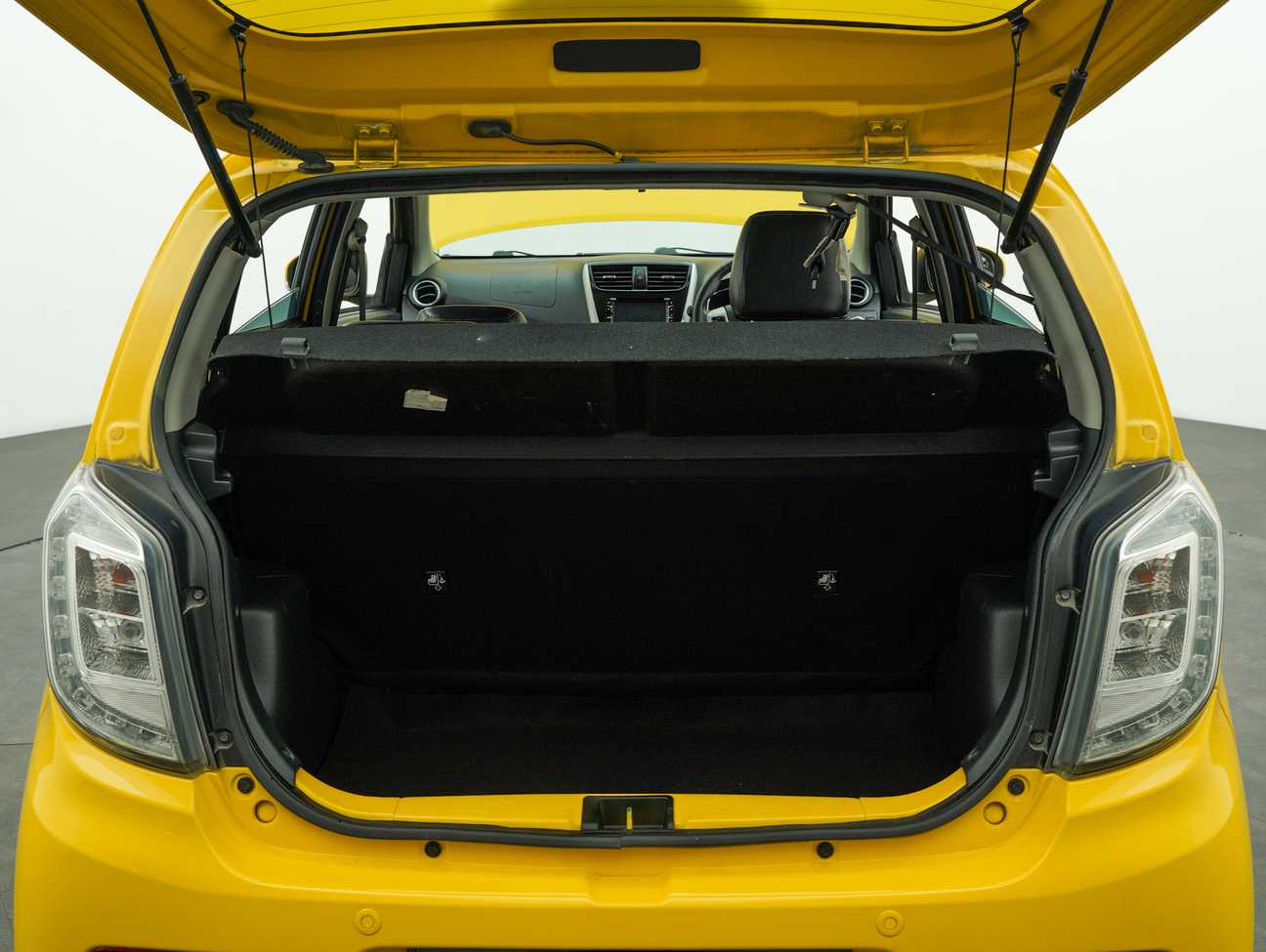 terpakai 2017 Perodua AXIA Advance 1.0