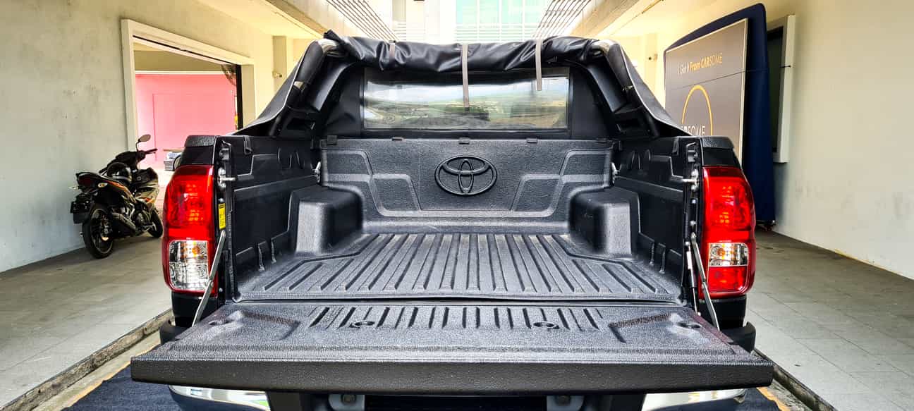 used 2020 Toyota HILUX L-EDITION 2.4