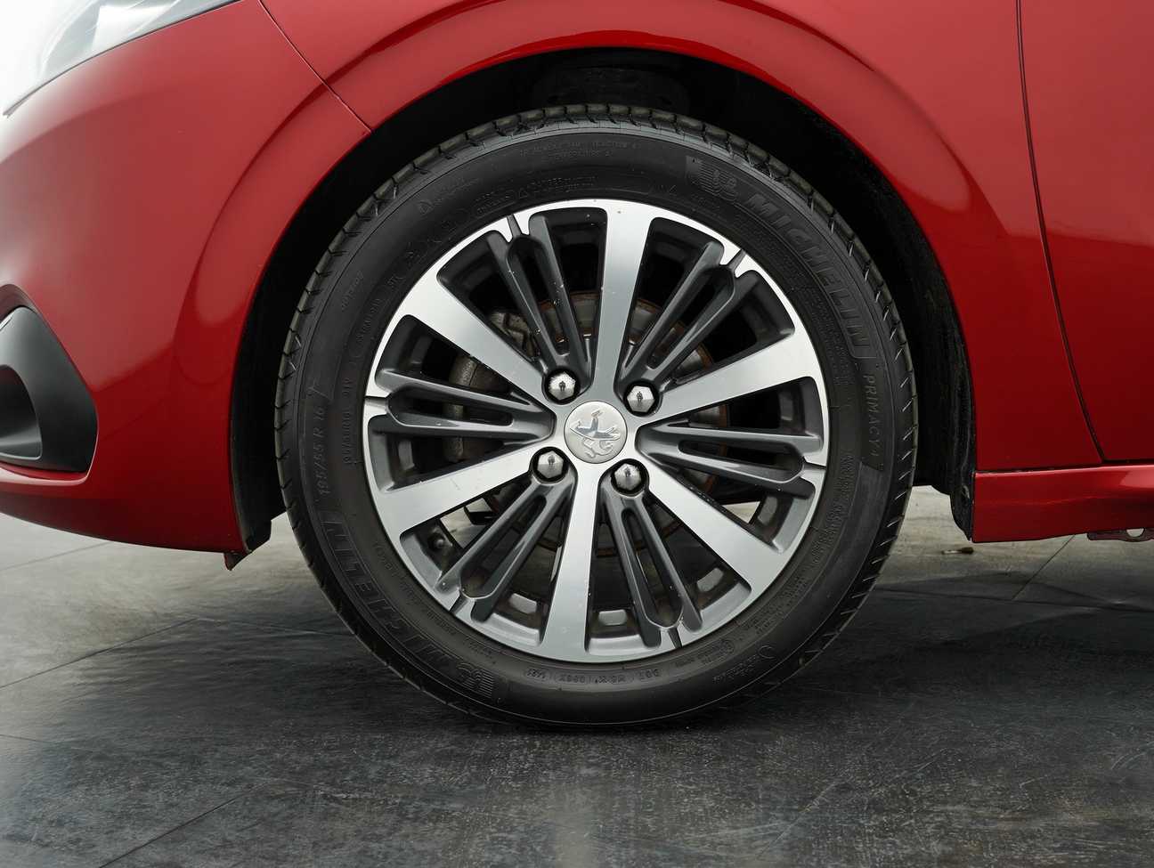 used 2017 Peugeot 208 PureTech 1.2