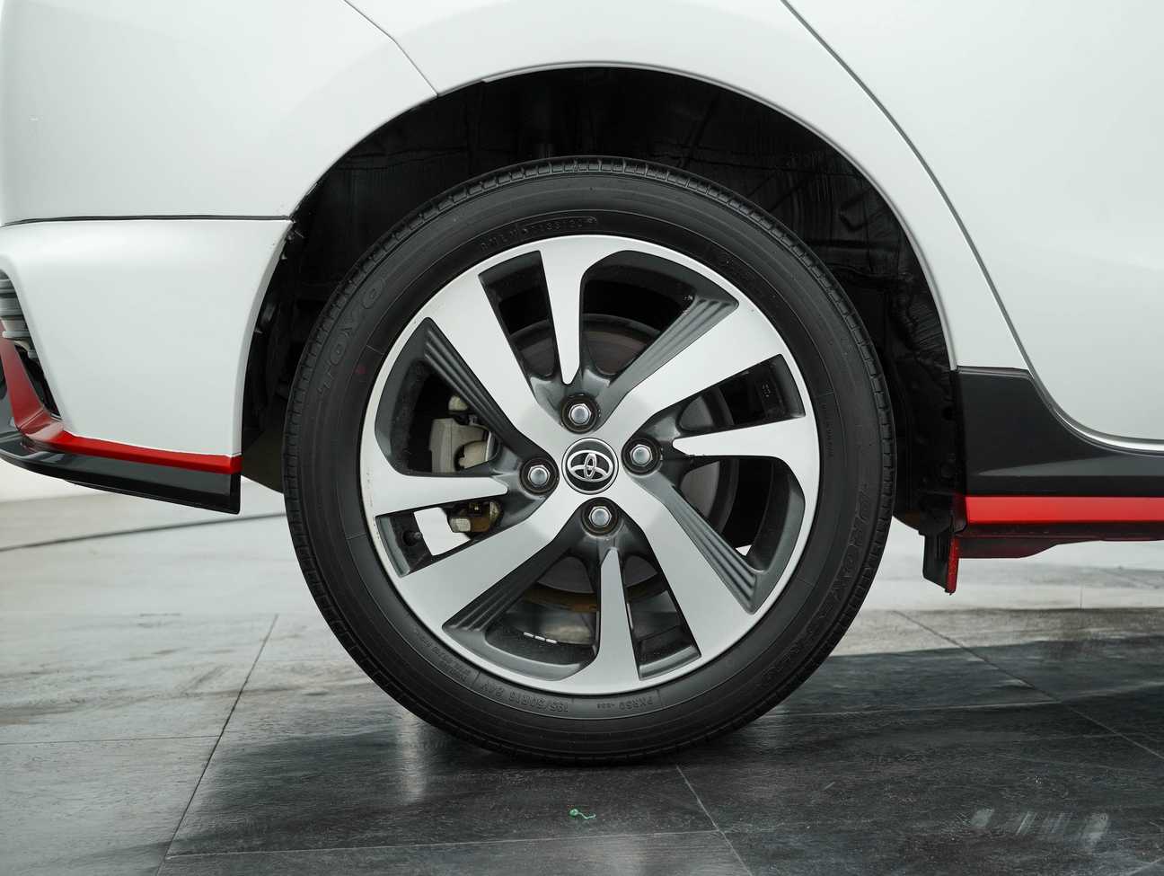terpakai 2020 Toyota Yaris G 1.5