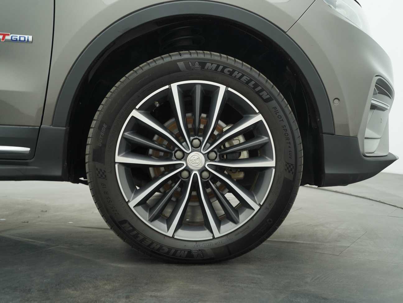 used 2019 Proton X70 Premium 1.8