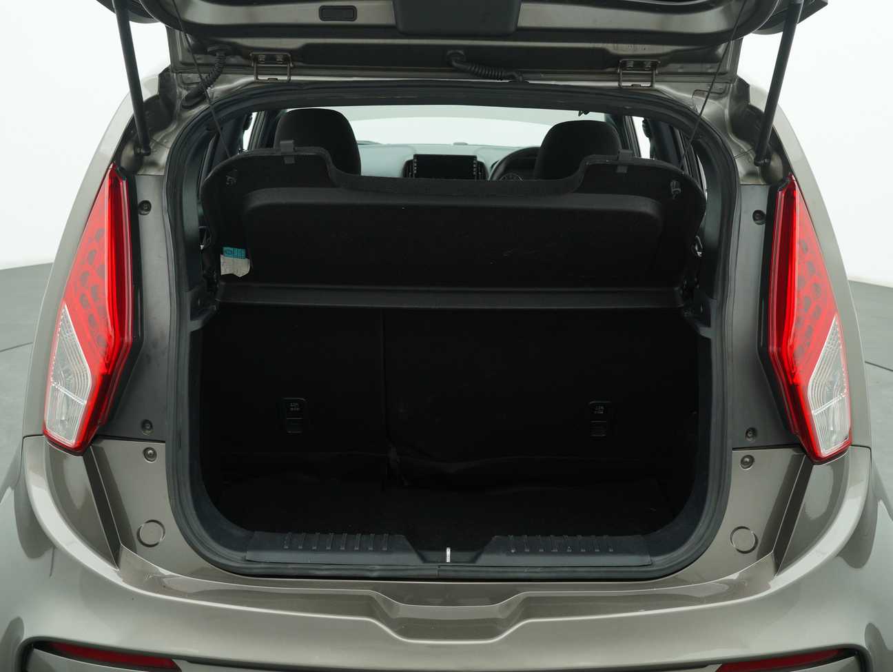 used 2019 Proton Iriz Standard 1.3