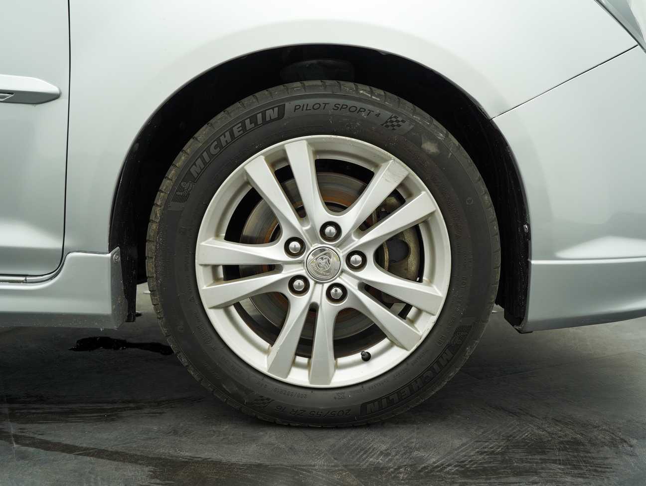 terpakai 2014 Proton Exora Bold CFE Standard 1.6