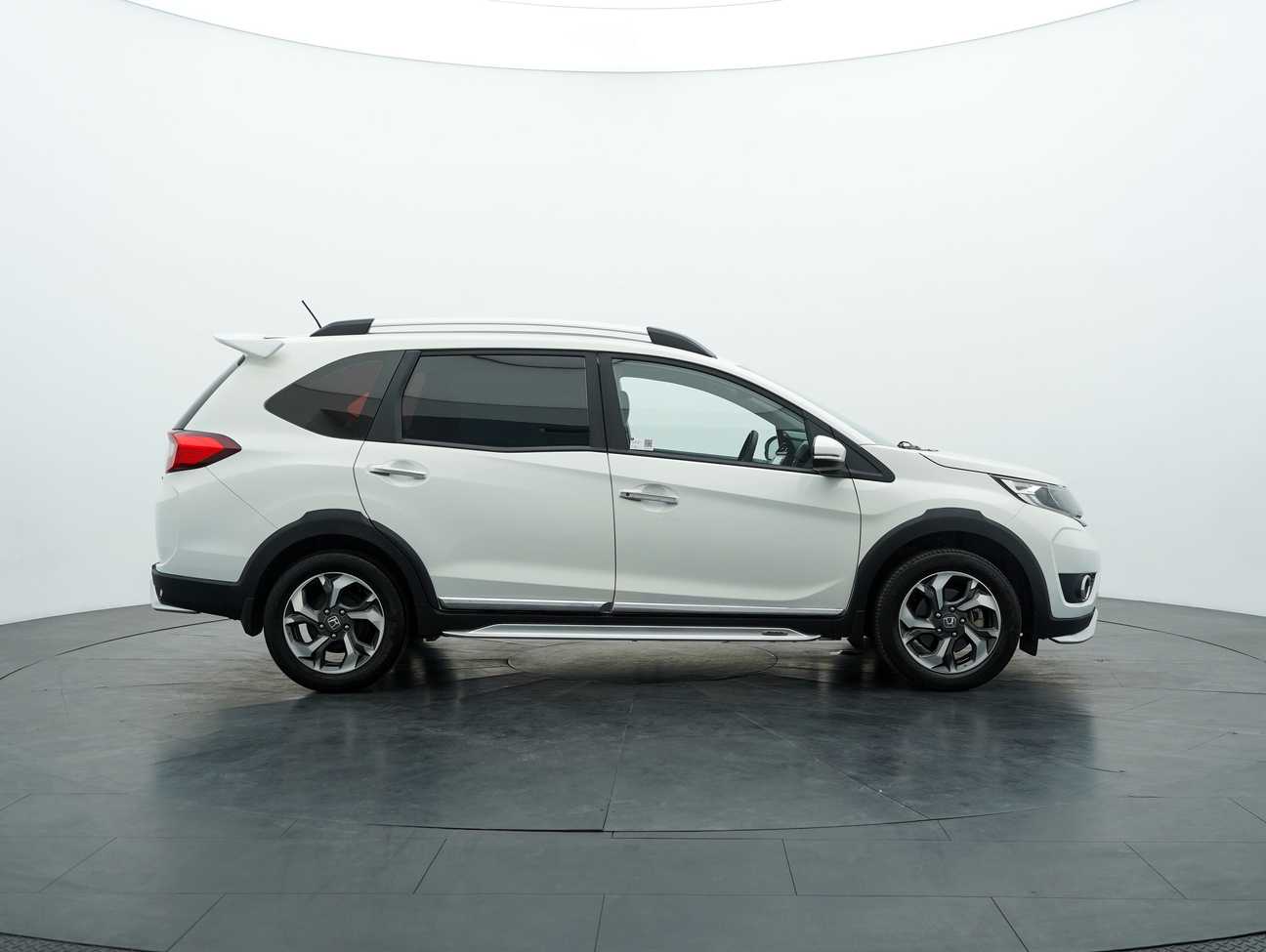 terpakai 2017 Honda BR-V V 1.5