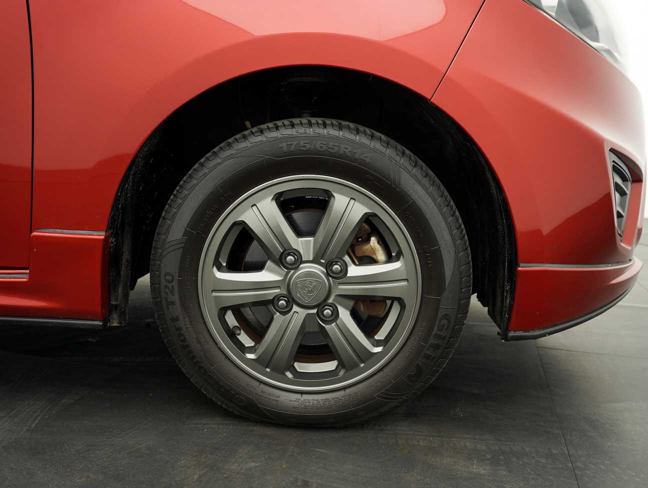 used 2015 Proton Iriz Standard 1.3