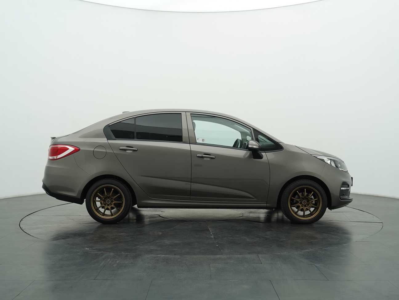 terpakai 2020 Proton Persona Executive 1.6