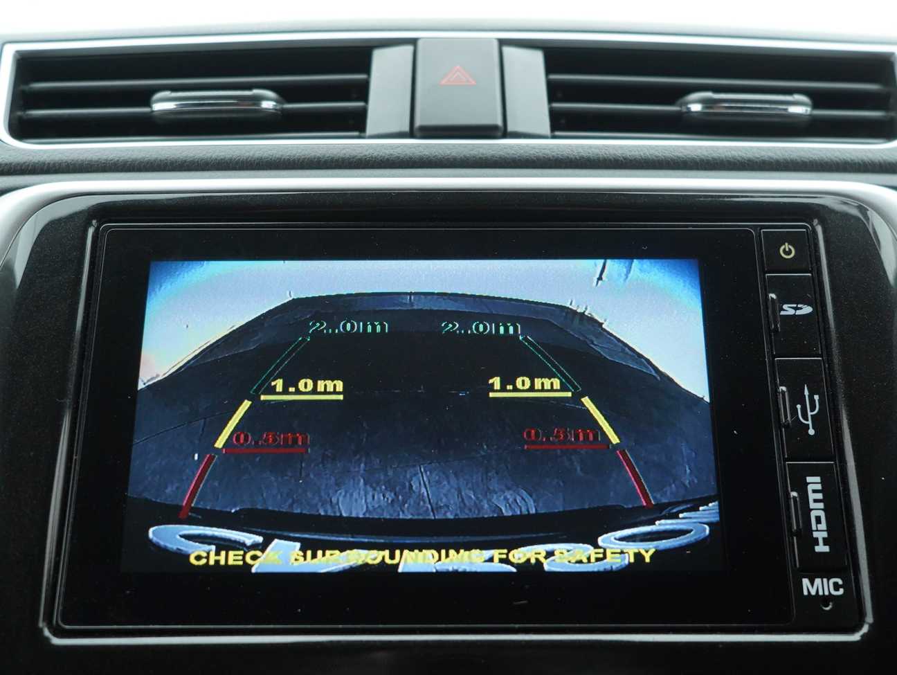 terpakai 2021 Perodua Bezza Advance 1.3