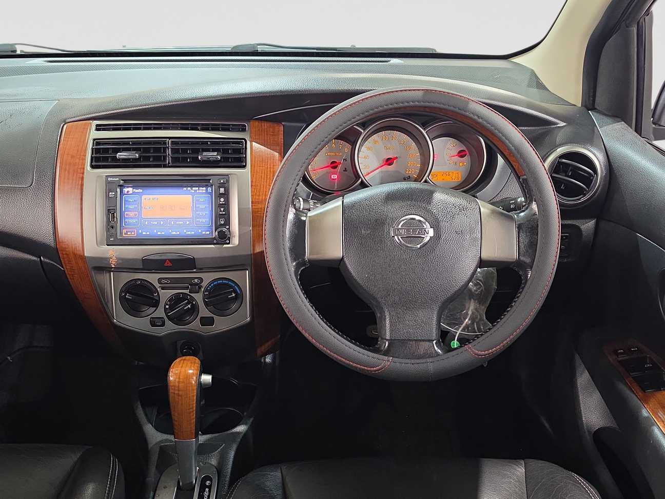 used 2012 Nissan Grand Livina Autech 1.8