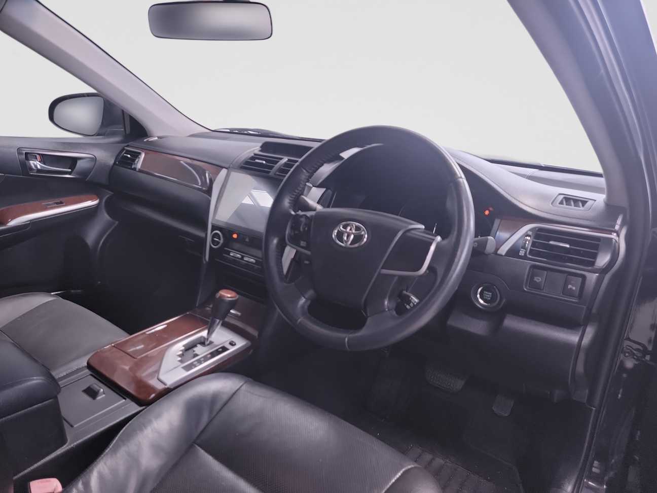 used 2014 Toyota Camry G 2.0