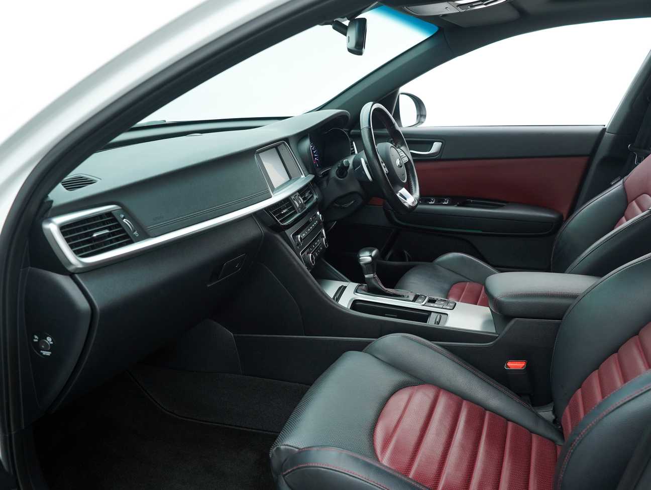 terpakai 2018 Kia Optima K5 GT 2.0