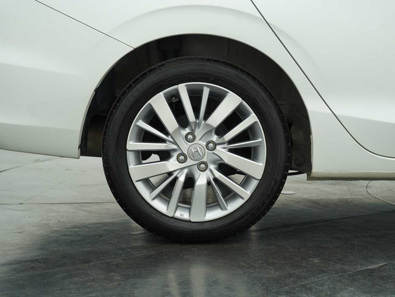 used 2022 Honda City V i-VTEC 1.5