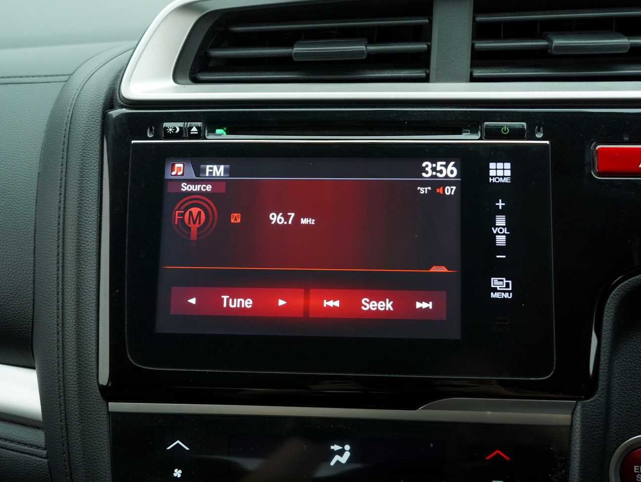 used 2014 Honda Jazz V 1.5