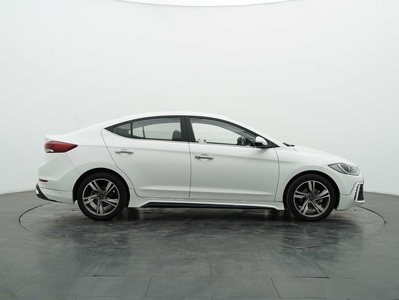used 2017 Hyundai Elantra Executive 2.0