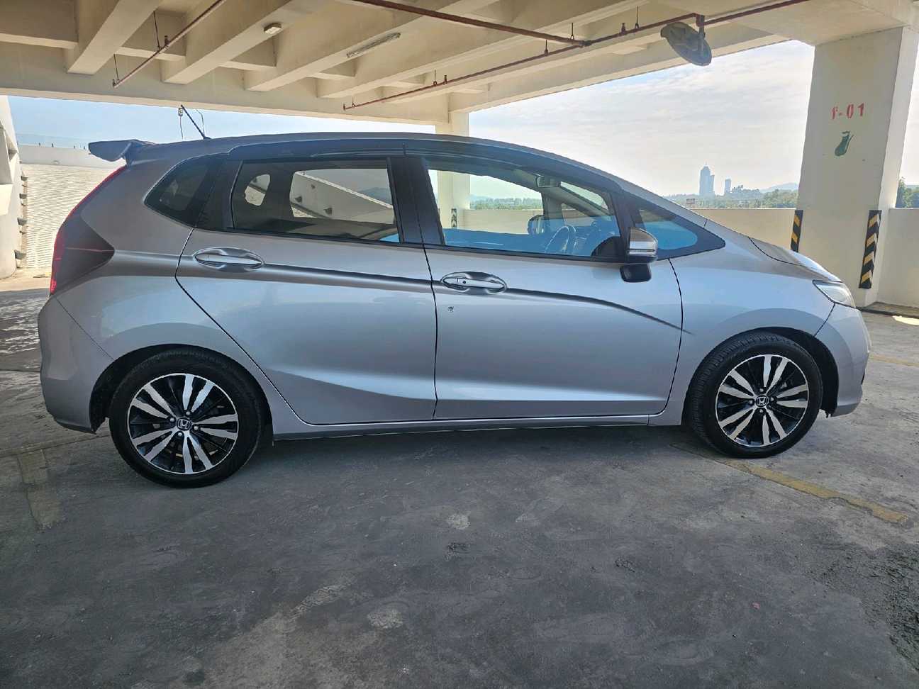used 2019 Honda Jazz V i-VTEC 1.5