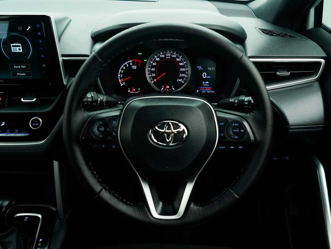 used 2021 Toyota Corolla Cross V 1.8