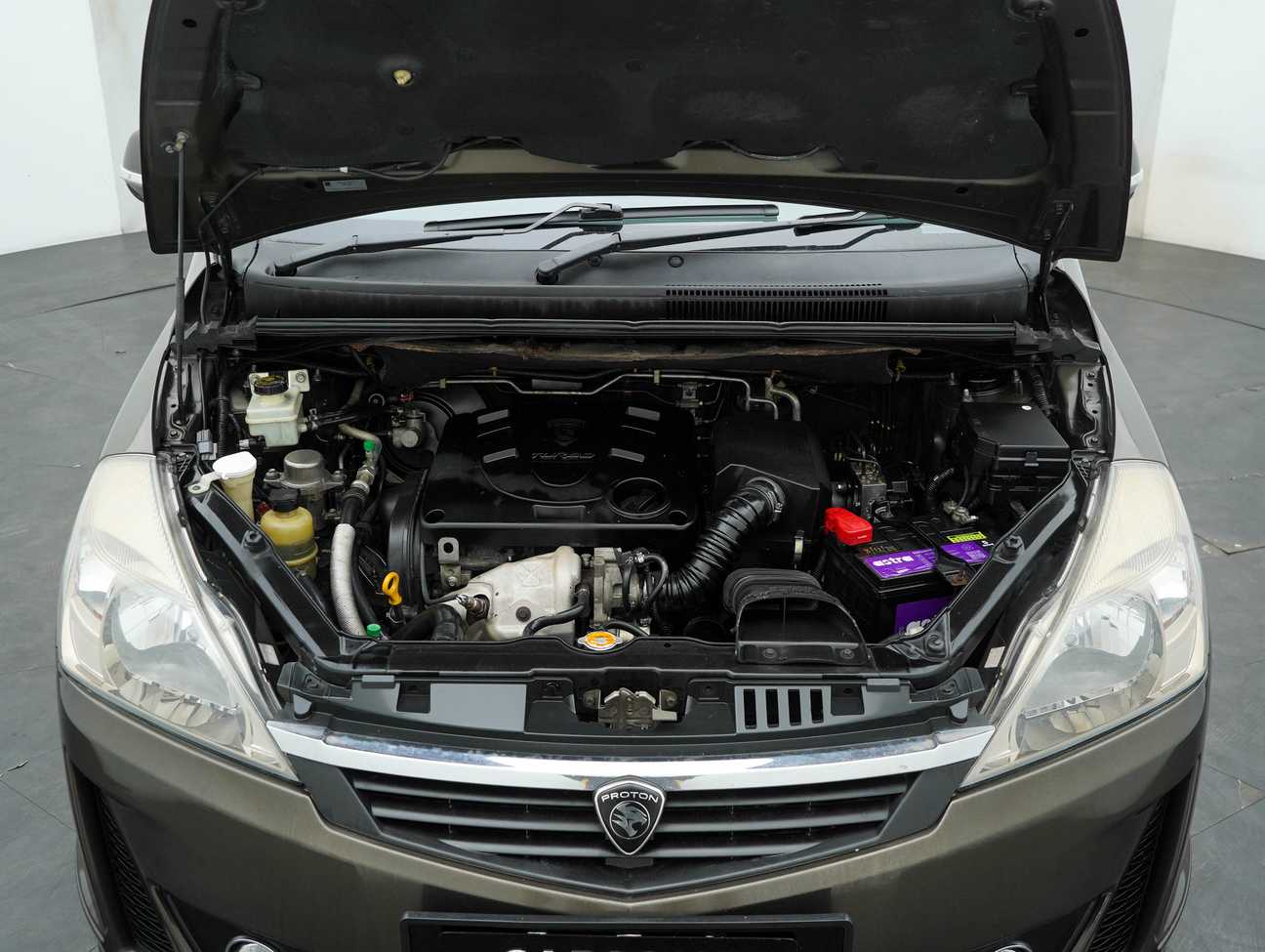 terpakai 2015 Proton Exora Premium 1.6