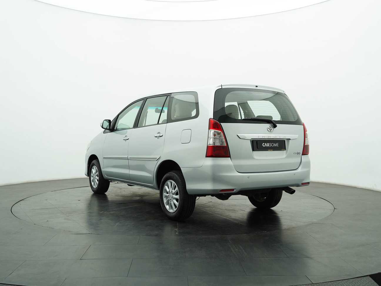 used 2012 Toyota Innova G 2.0