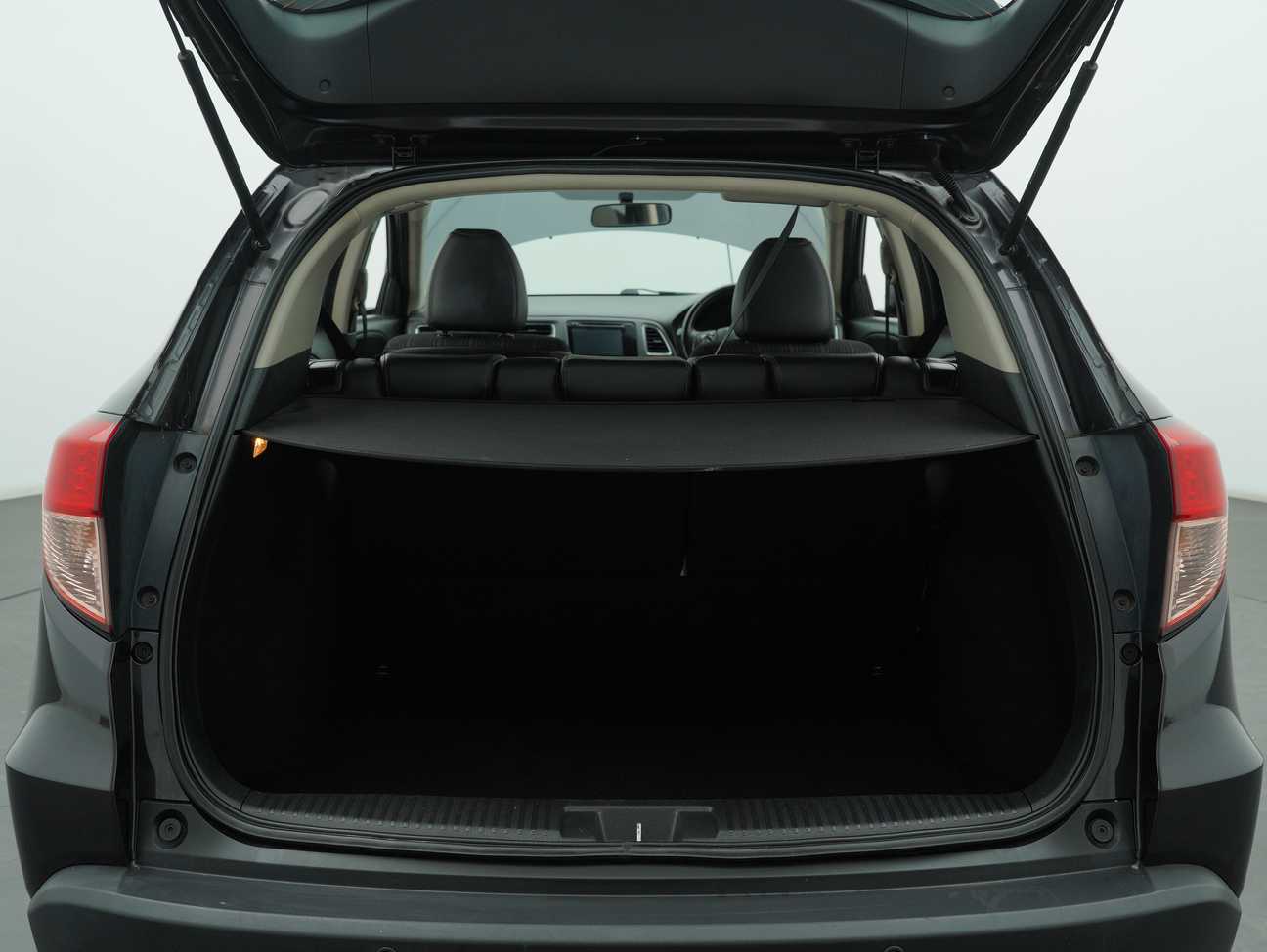 used 2015 Honda HR-V V 1.8