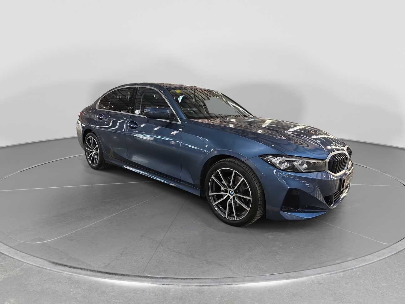 used 2025 BMW 320i Sport 2.0