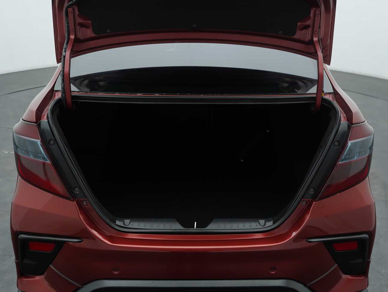 terpakai 2022 Perodua Bezza Advance 1.3