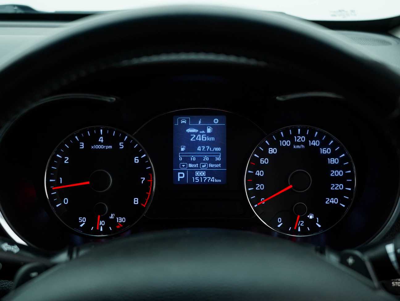 terpakai 2014 Kia Cerato  1.6