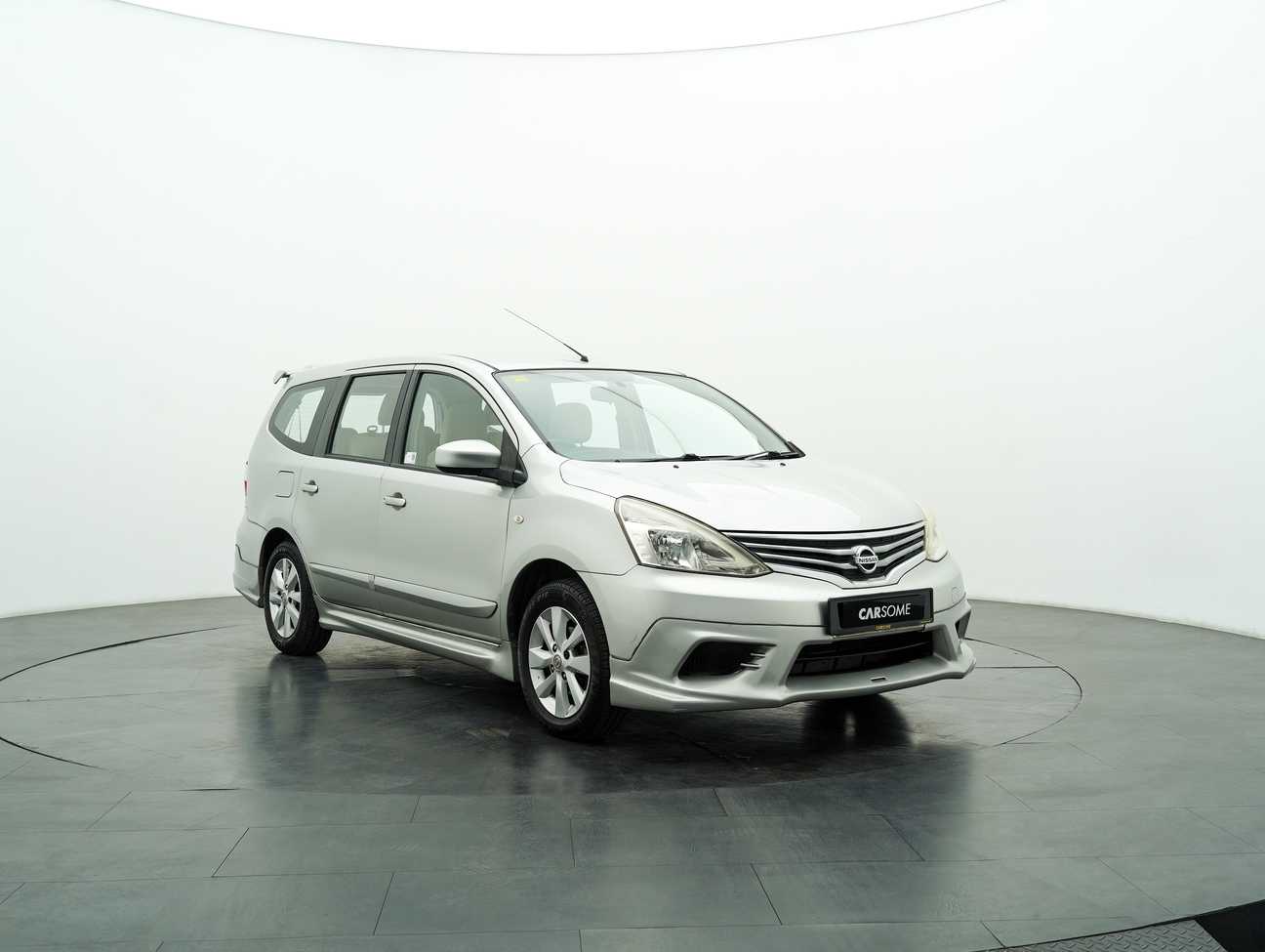 terpakai 2014 Nissan Grand Livina Comfort 1.6