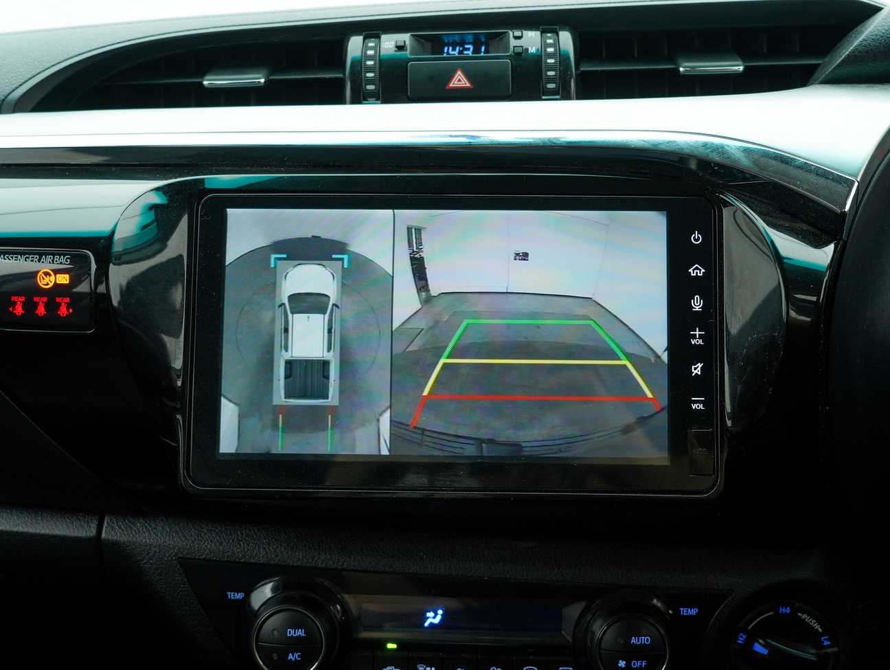 used 2022 Toyota Hilux V Dual Cab 2.4