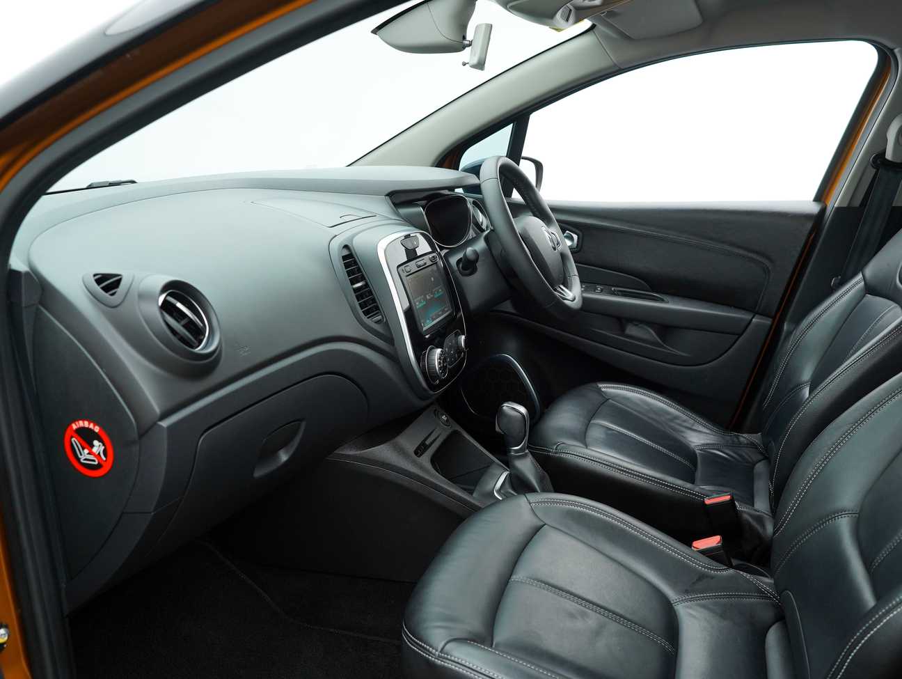 terpakai 2018 Renault Captur  1.2