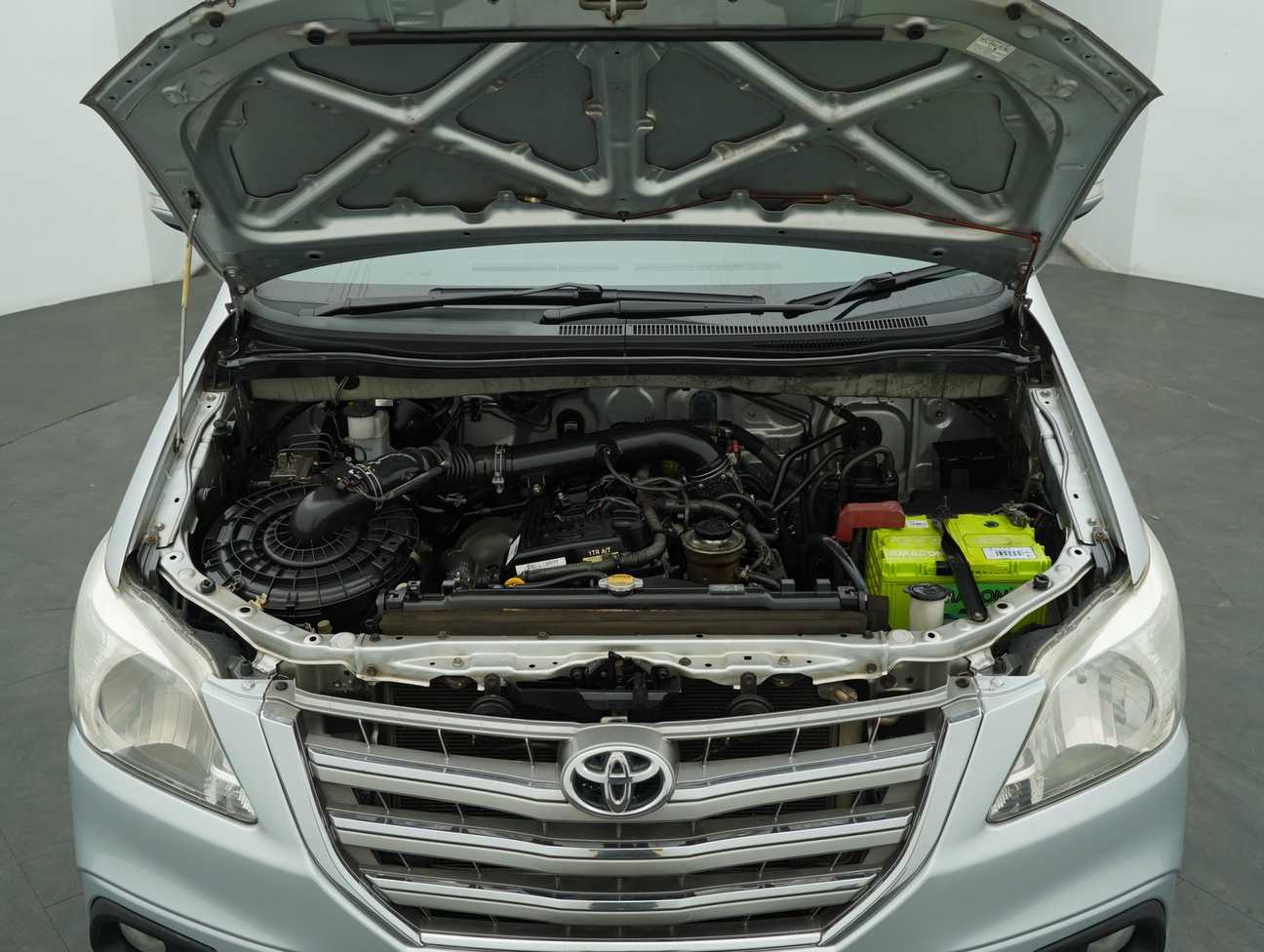 used 2014 Toyota Innova G 2.0