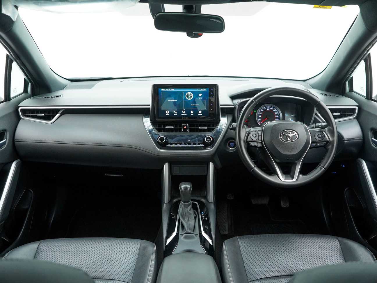 terpakai 2022 Toyota Corolla Cross G 1.8