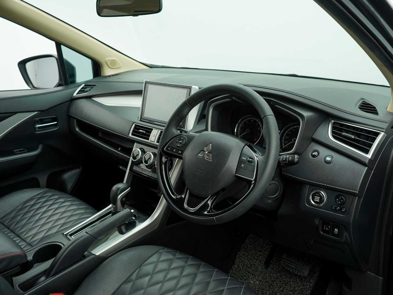 terpakai 2022 Mitsubishi Xpander  1.5