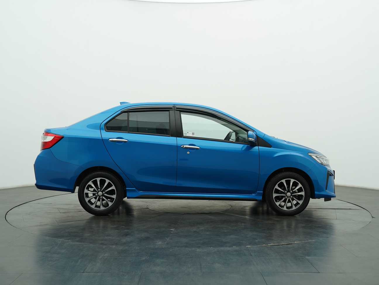 terpakai 2023 Perodua Bezza Advance 1.3