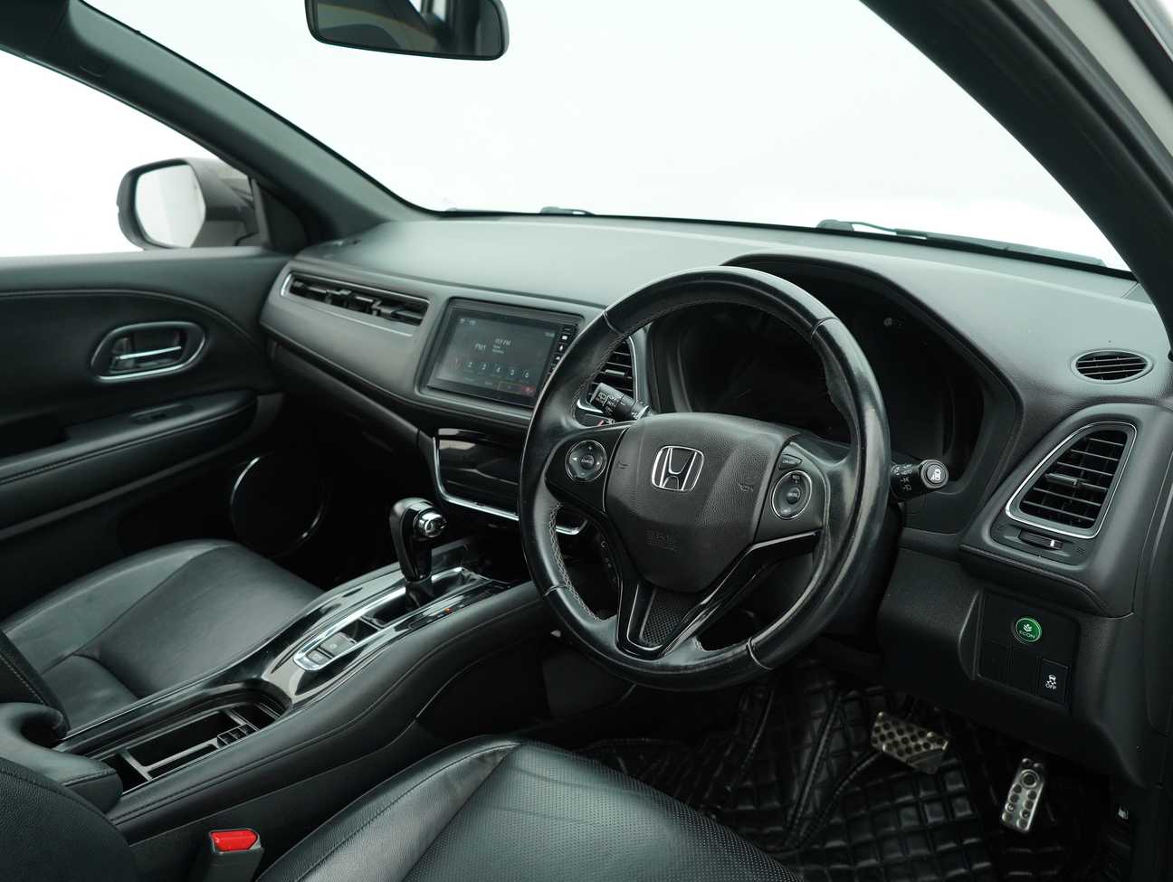terpakai 2021 Honda HR-V RS 1.8