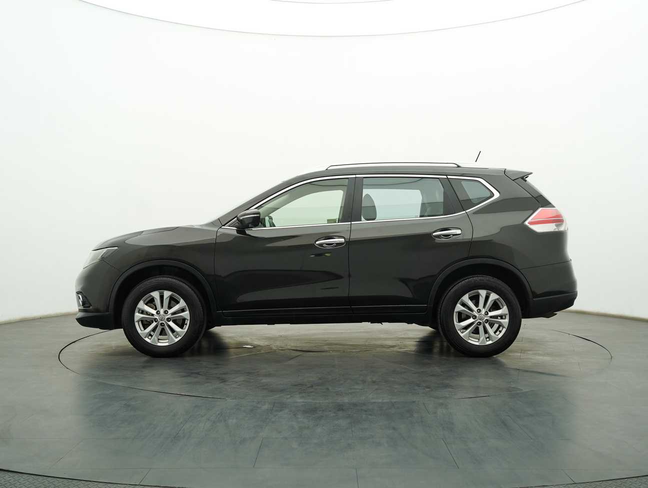 used 2015 Nissan X-Trail  2.0