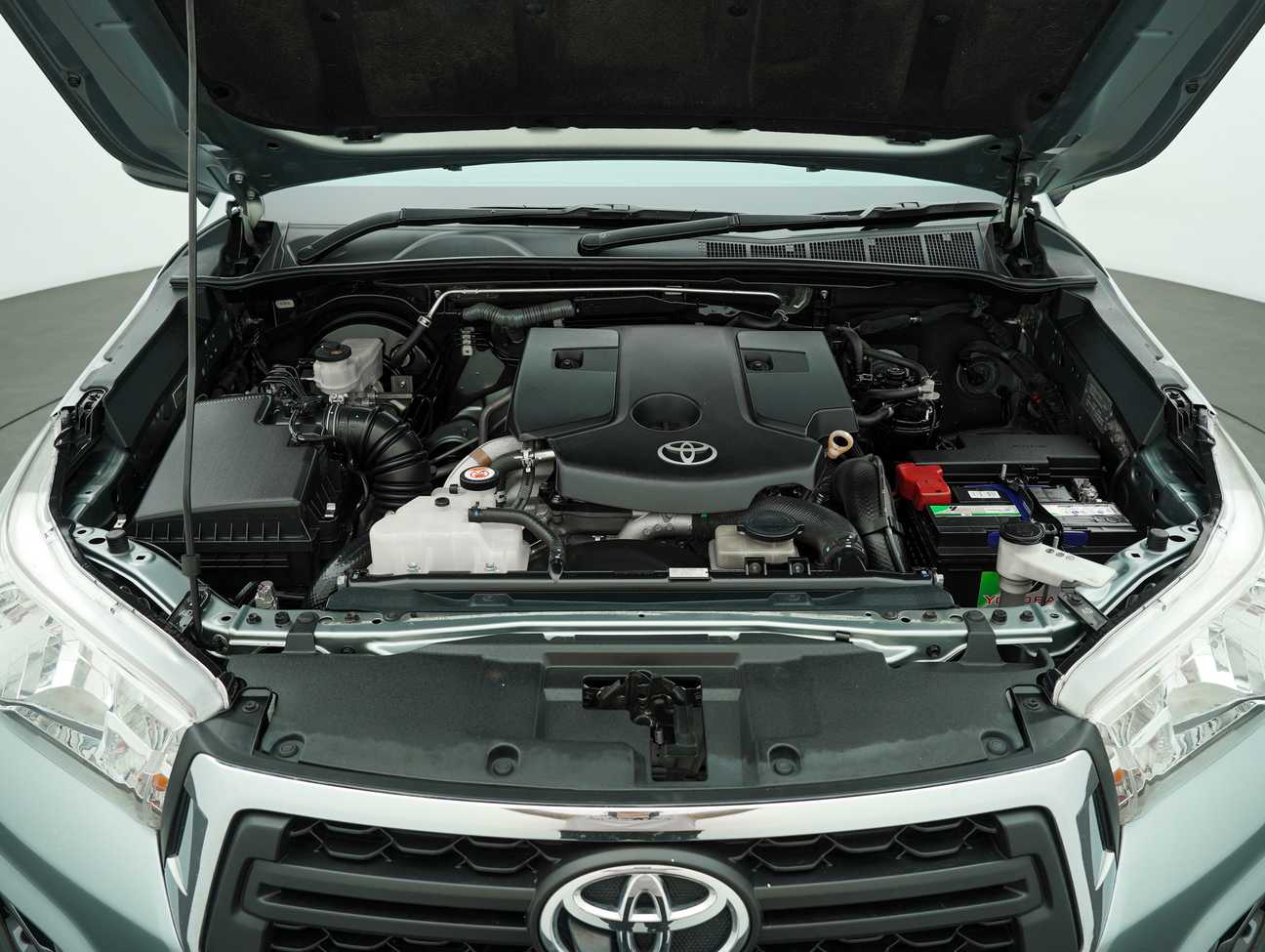used 2020 Toyota Hilux L-Edition Dual Cab 2.4