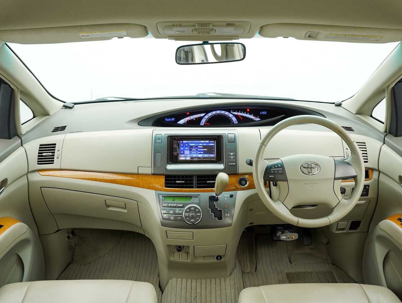 used 2009 Toyota Estima Aeras 2.4