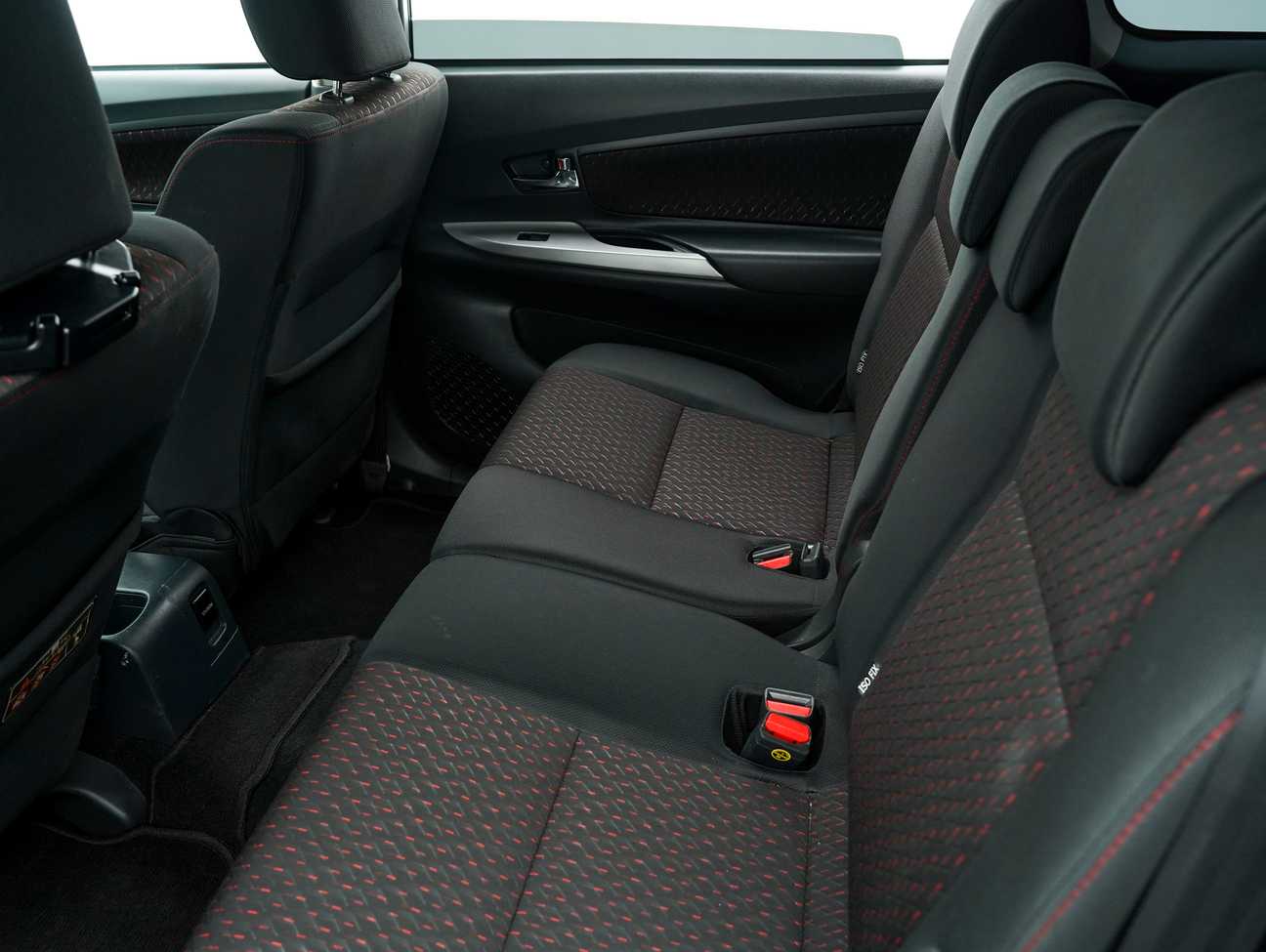 terpakai 2019 Toyota Avanza S 1.5